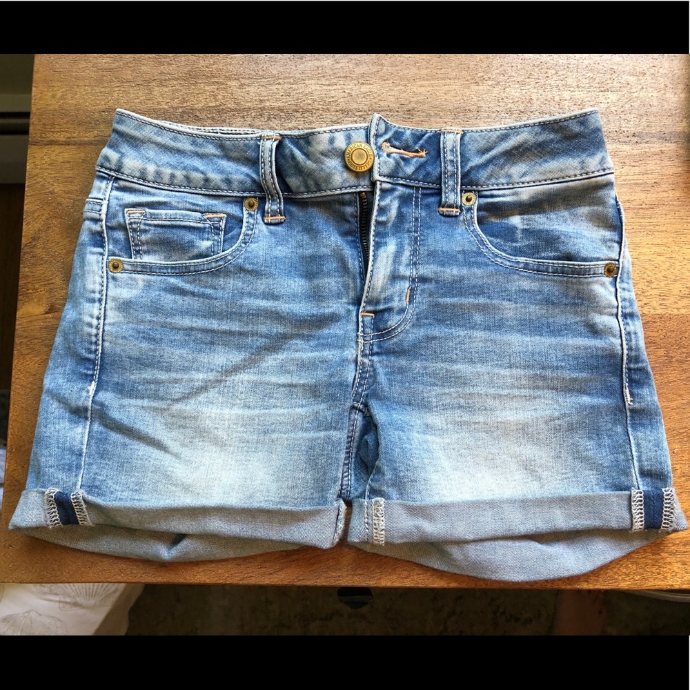 AE Midi shorts